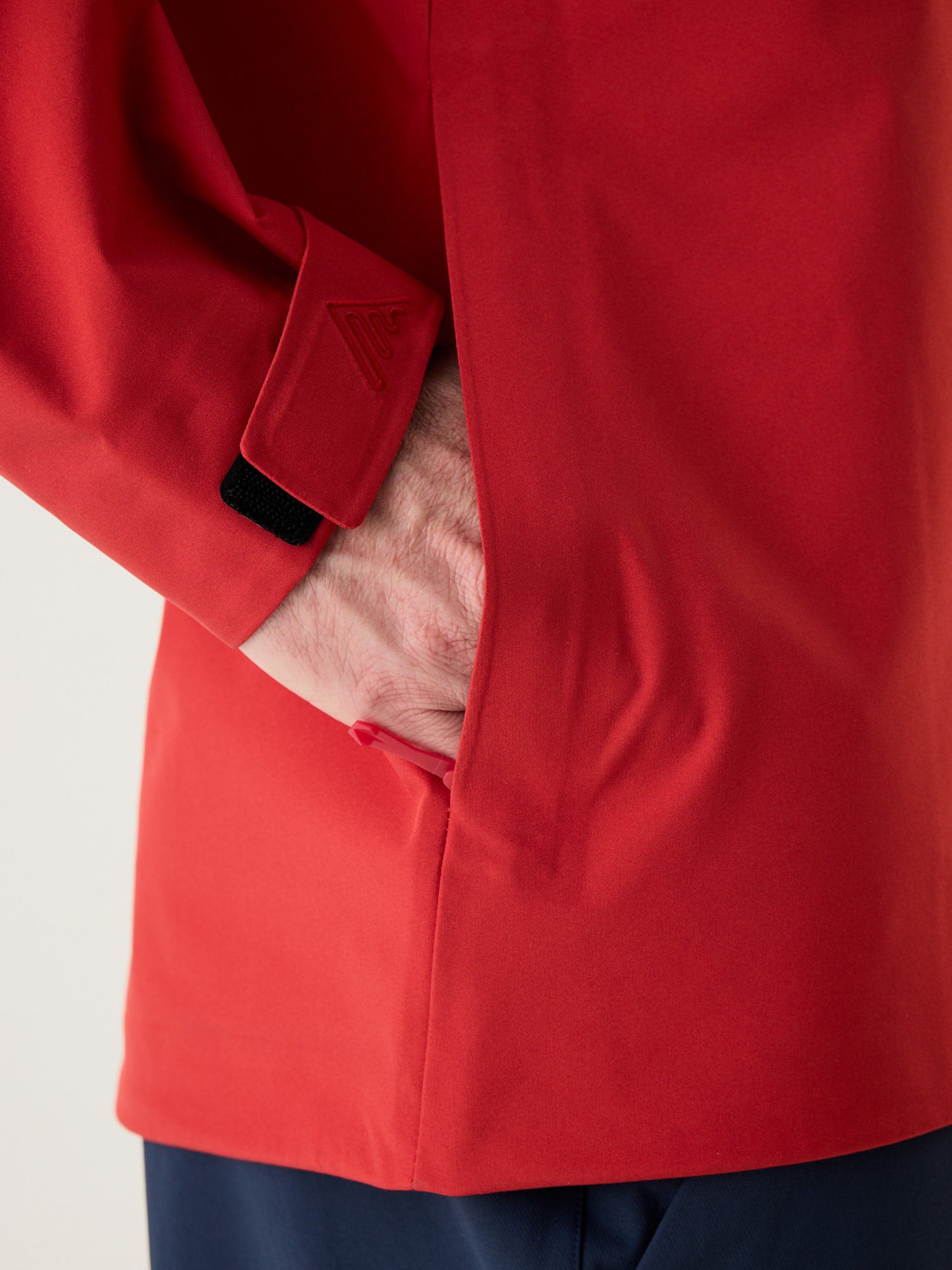 AR Hardshell Jacket Red | Men