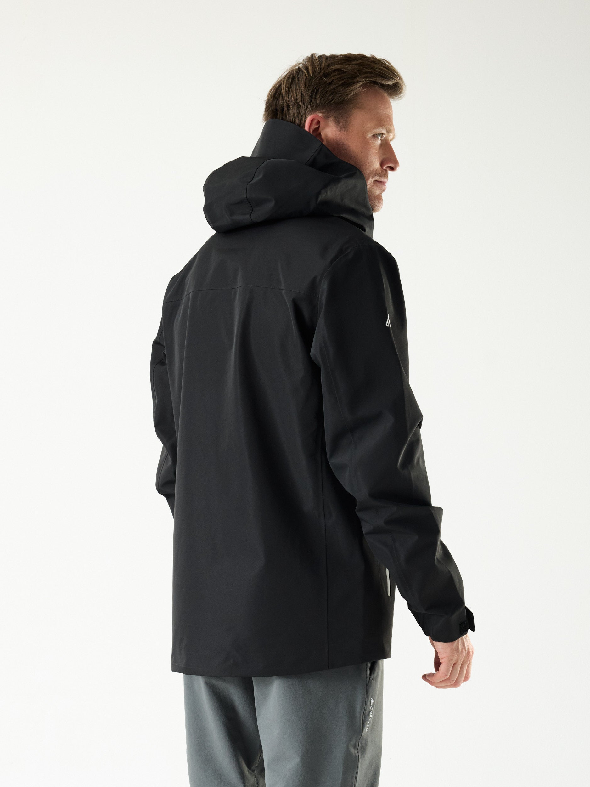 AW Hardshell Jacket 10M Black | Men