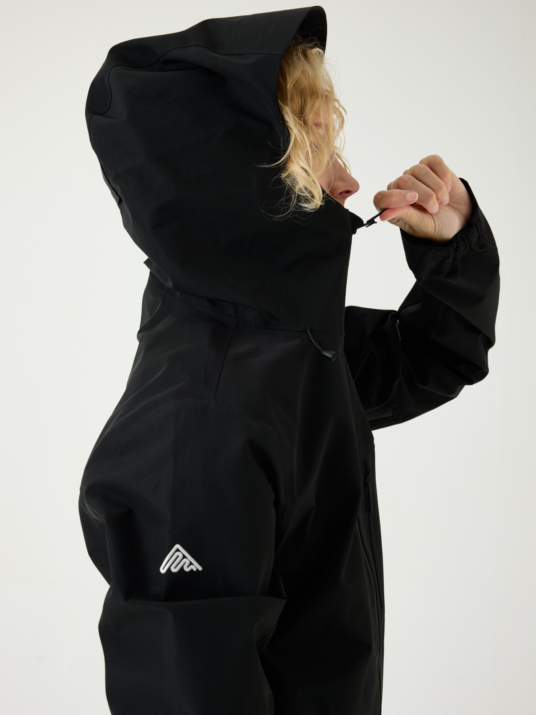AW Hardshell Jacket 10M Black | Women