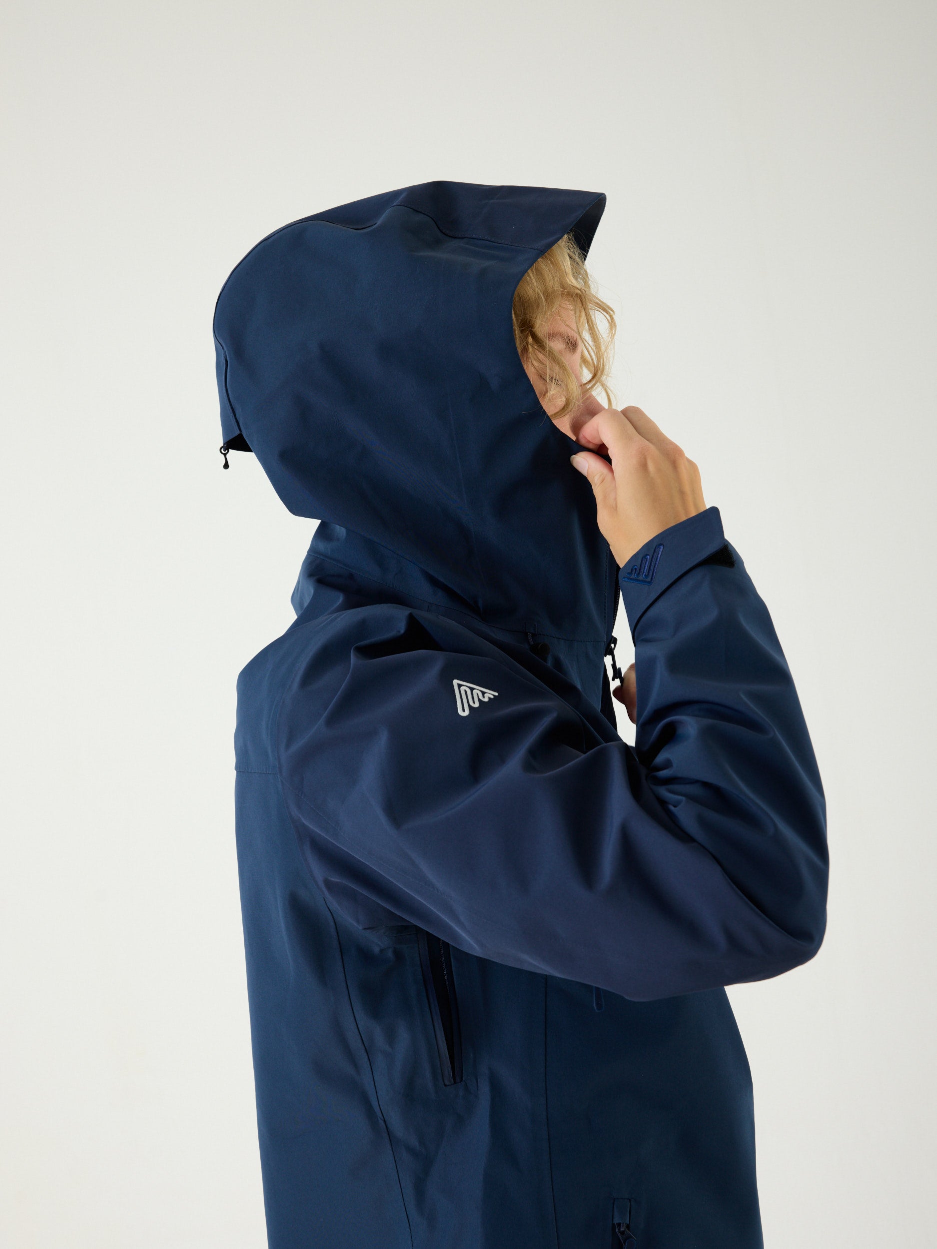 AW Hardshell Jacket 10M Dark Blue | Women