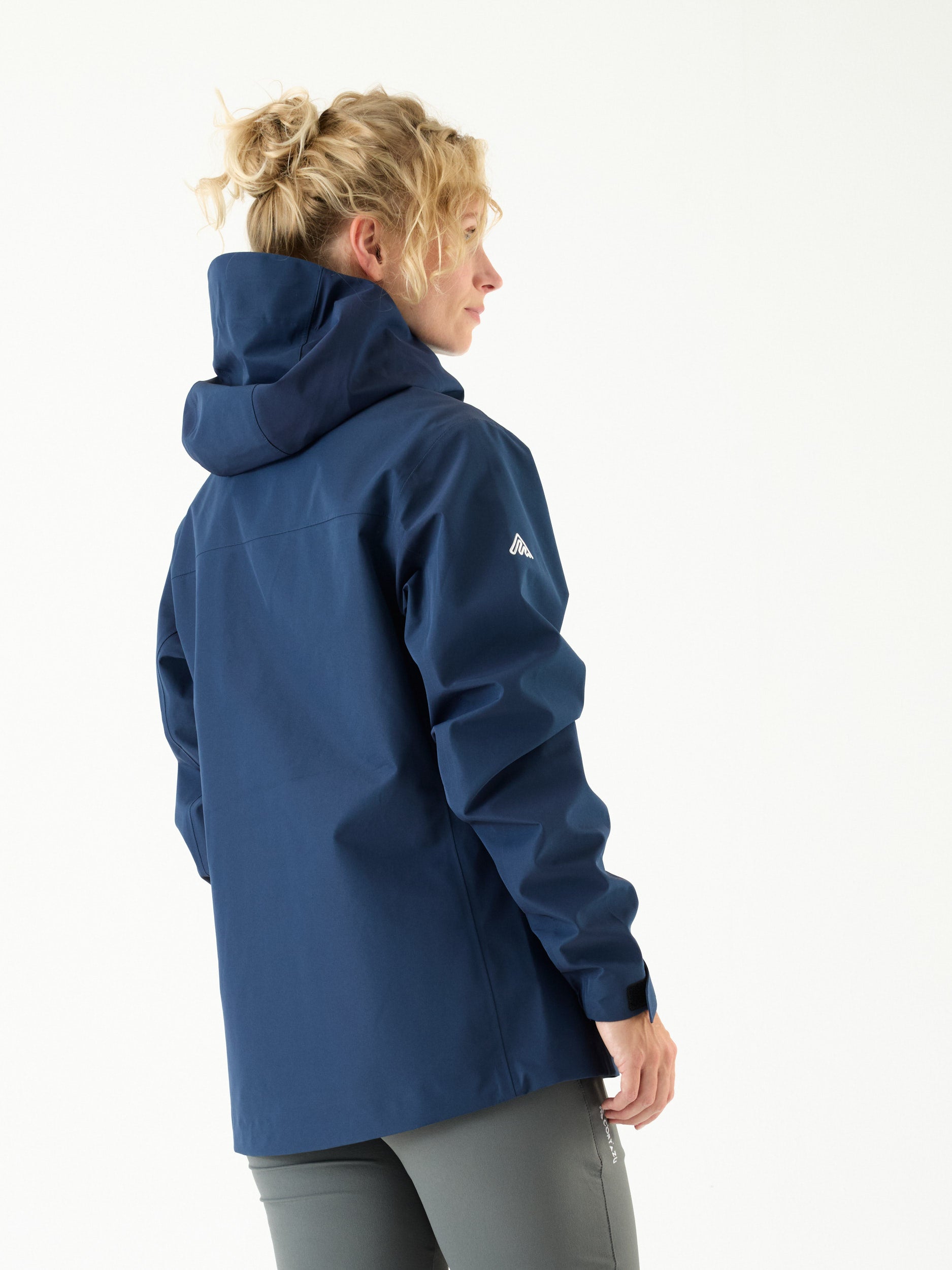 AW Hardshell Jacket 10M Dark Blue | Women