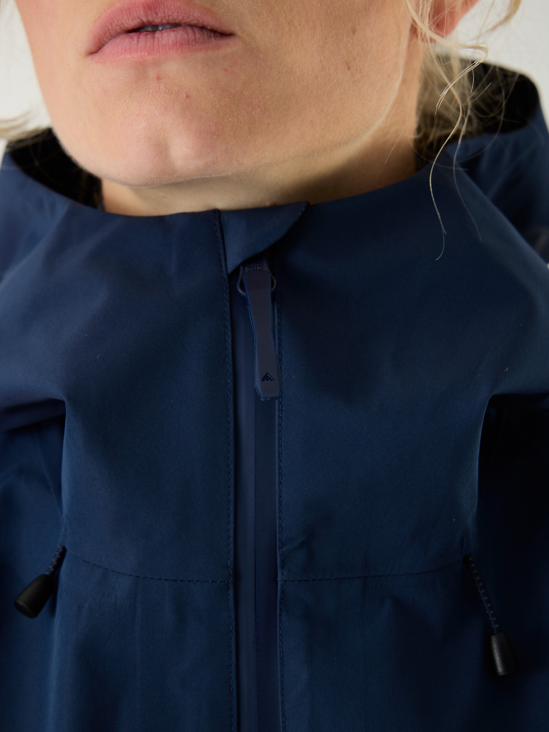 AW Hardshell Jacket 10M Dark Blue | Women
