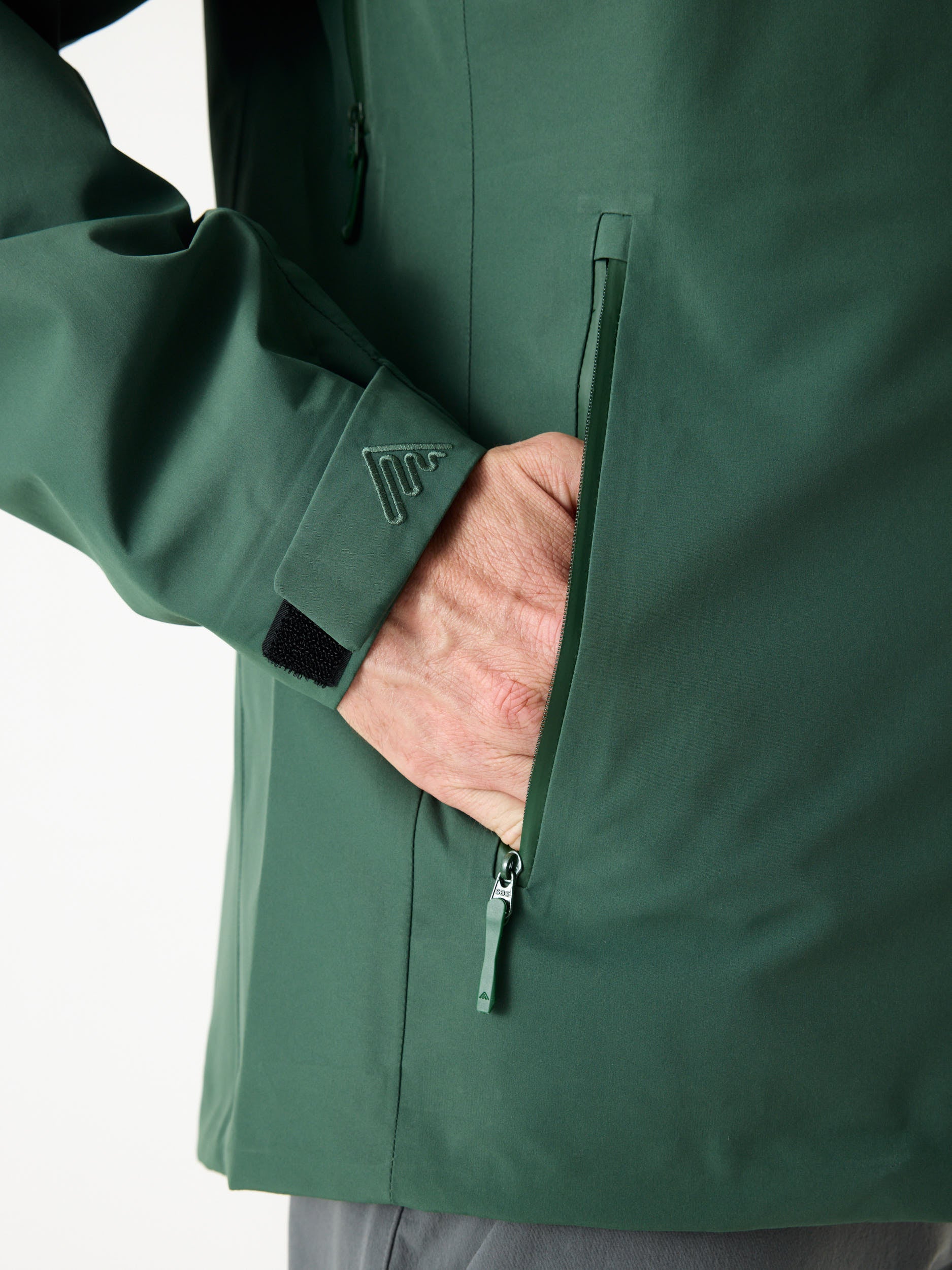 AW Hardshell Jacket 10M Donkergroen | Heren