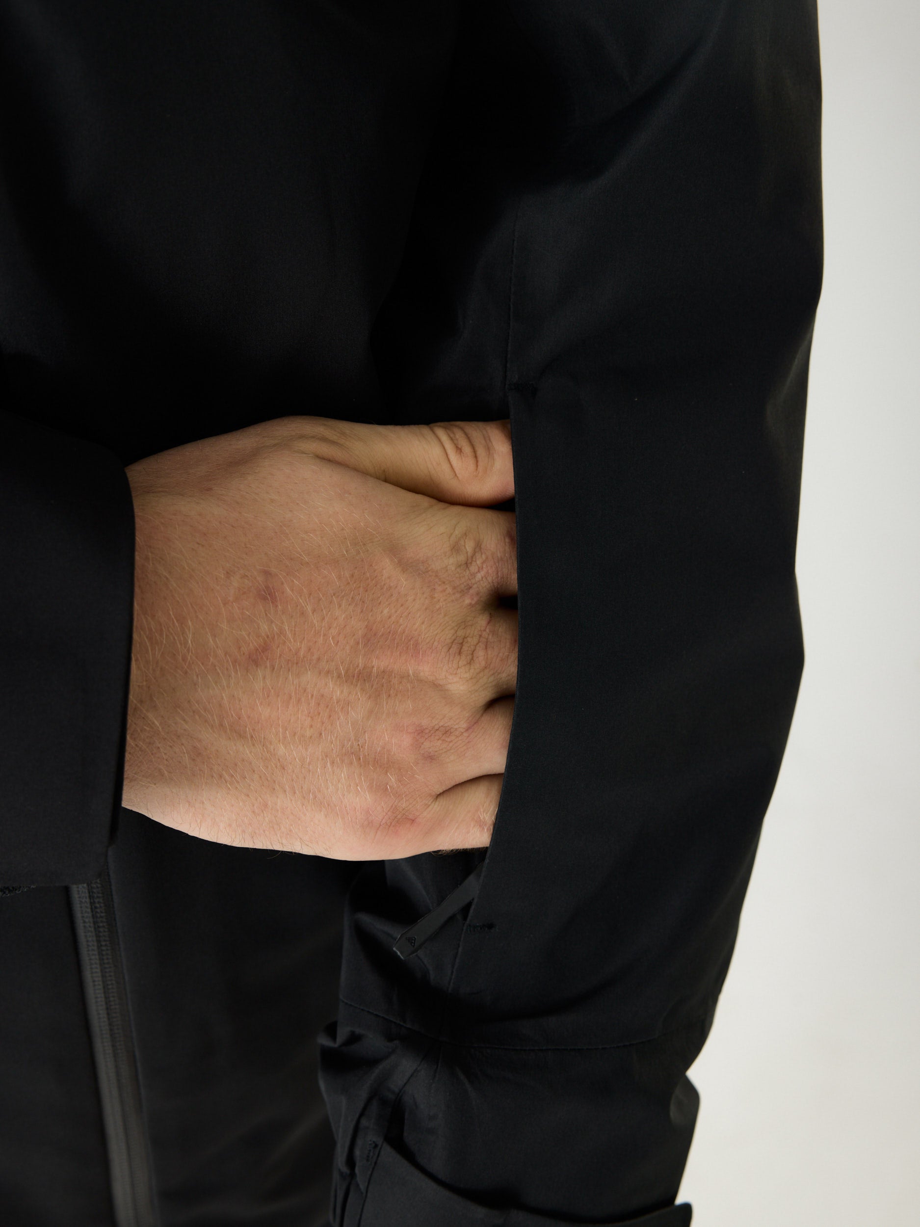 Delta INS Hardshell Jacket 10M Black | Men