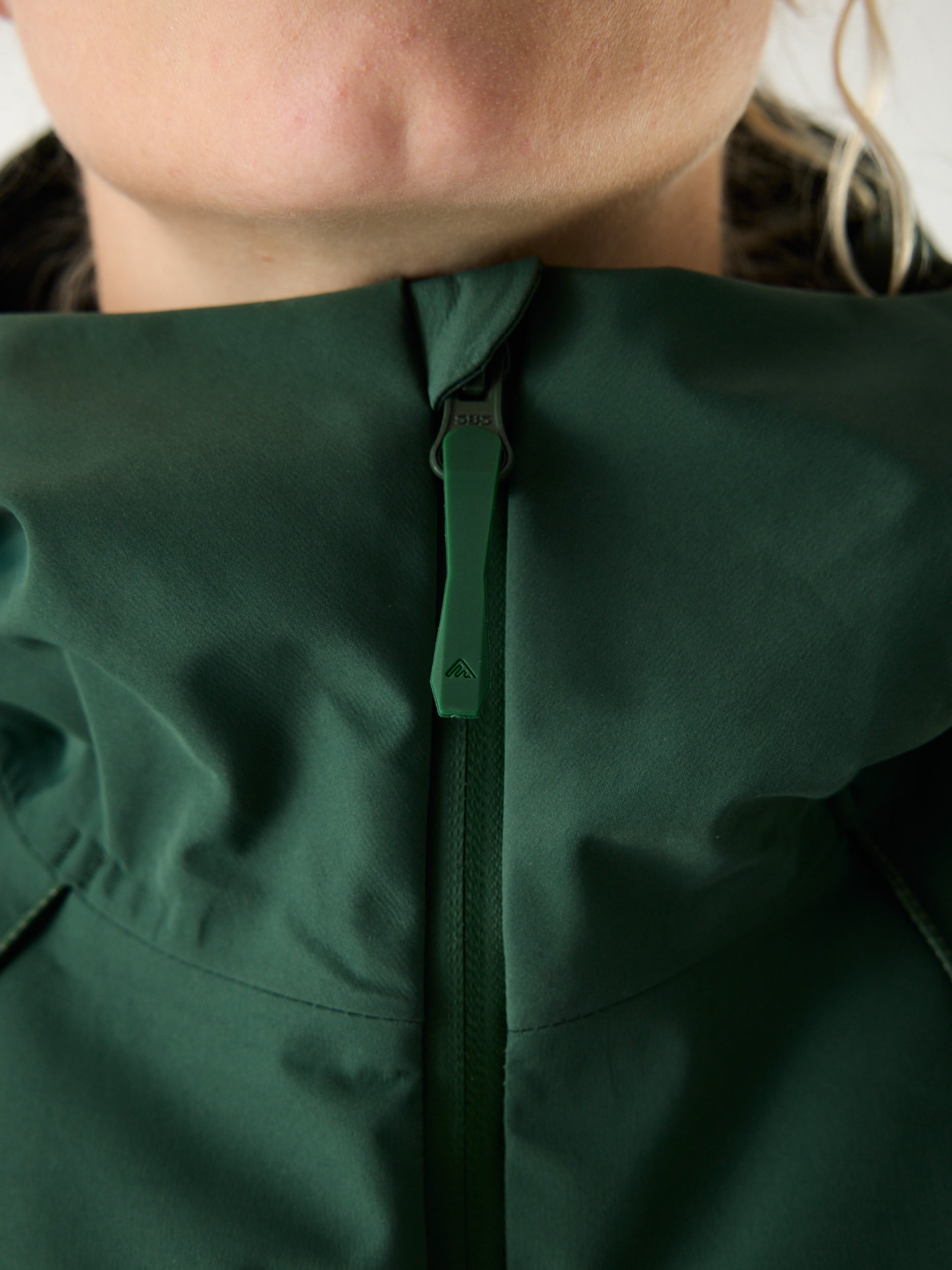 Delta INS Hardshell Jacket 10M Donkergroen | Dames 