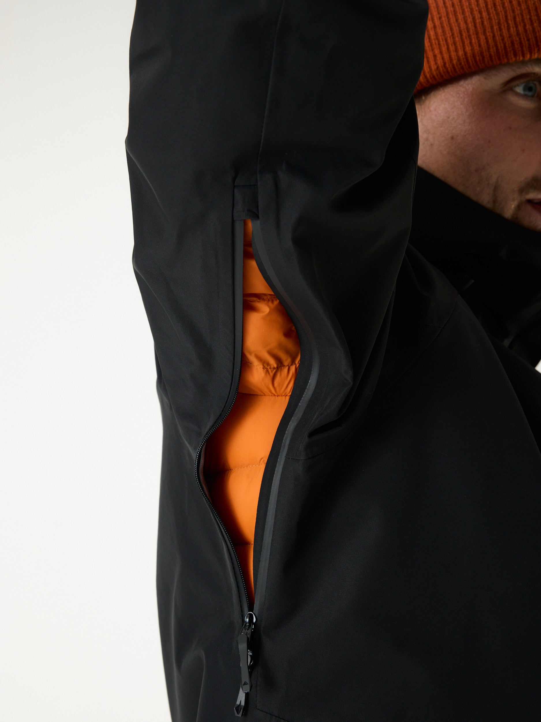 Mountain Hardshell Jacket 10M Black | Men