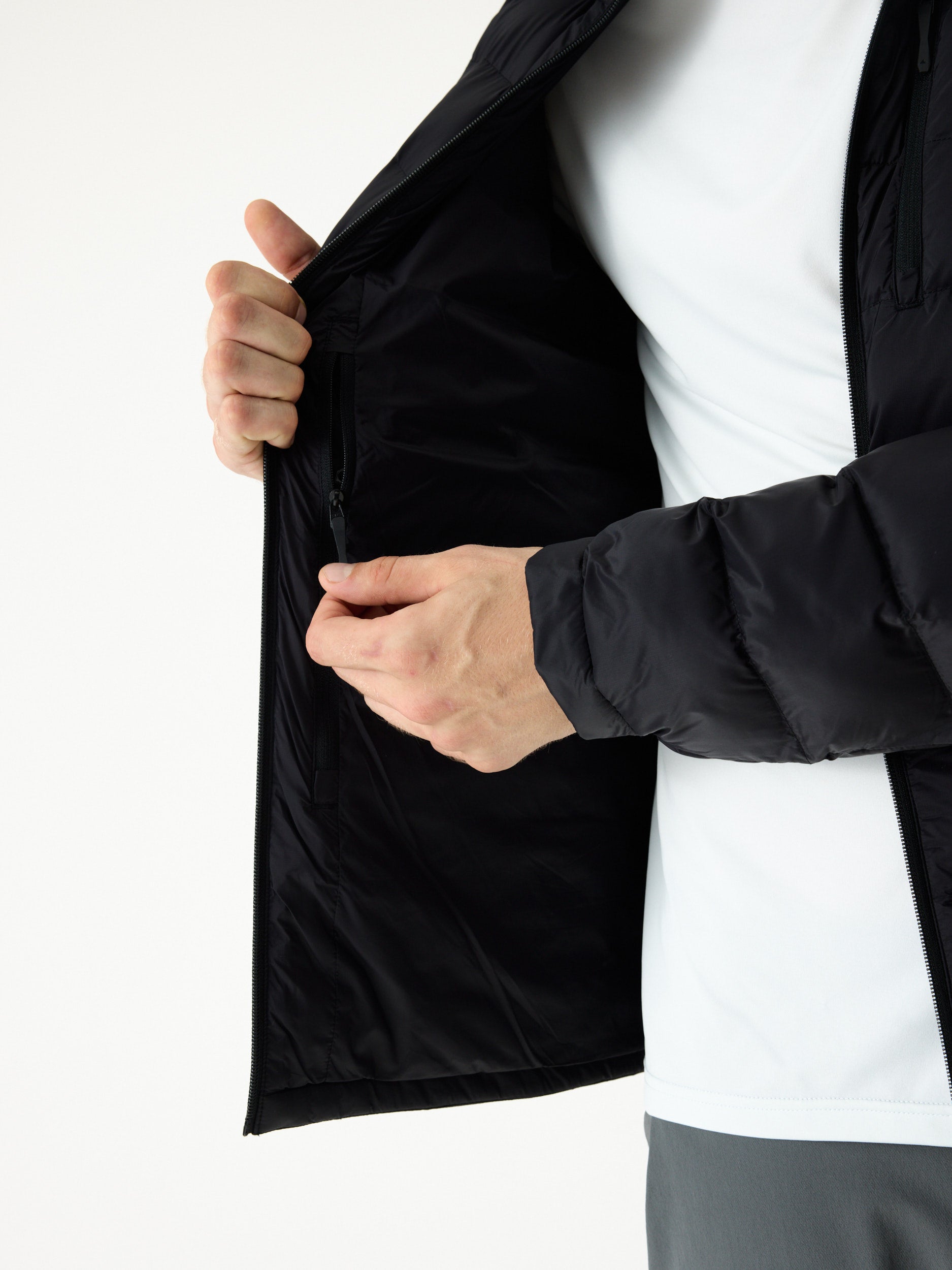 Mountain INS Hooded Jacket 10M Zwart | Heren