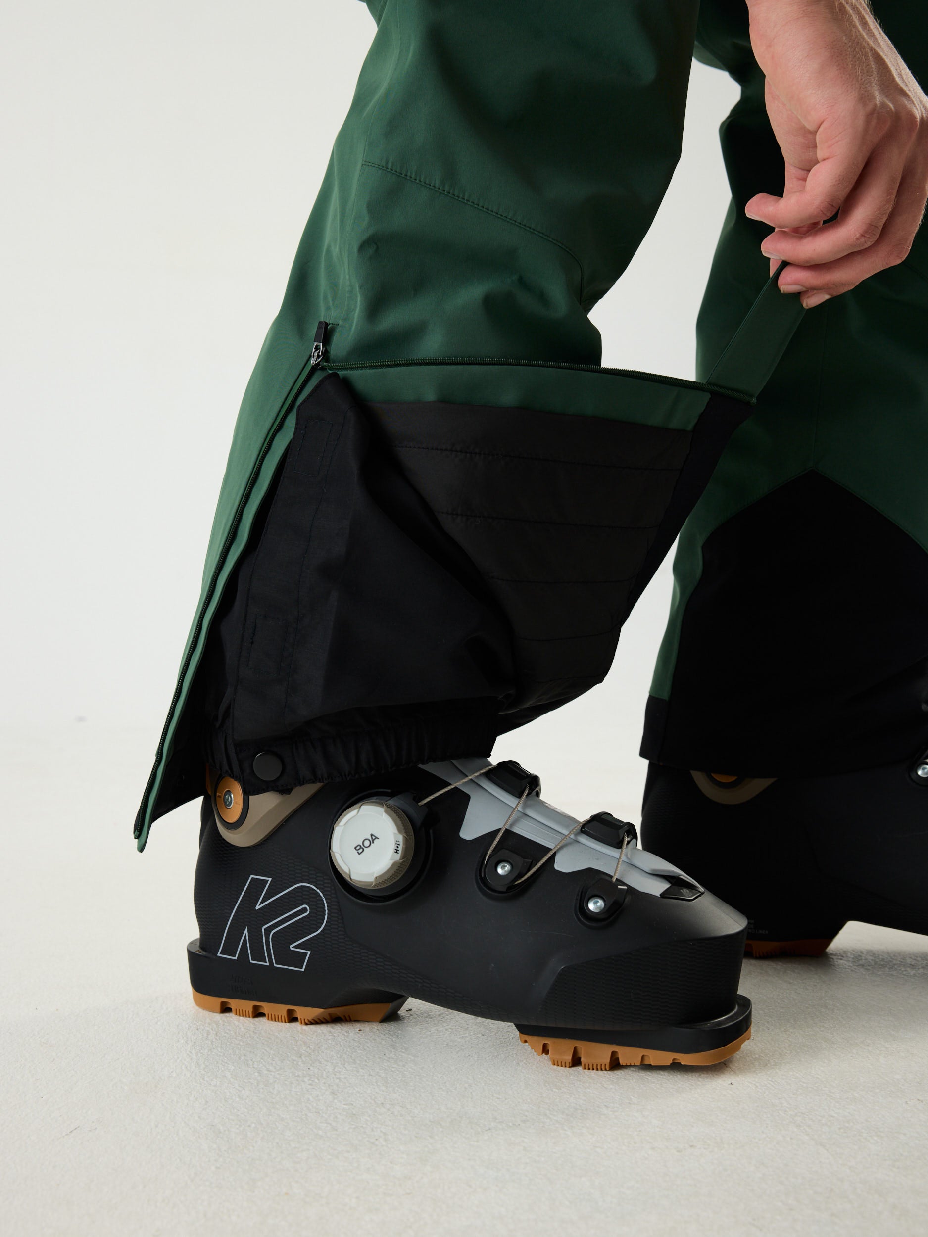 Mountain INS Ski Pants 10M Dark Green | Men