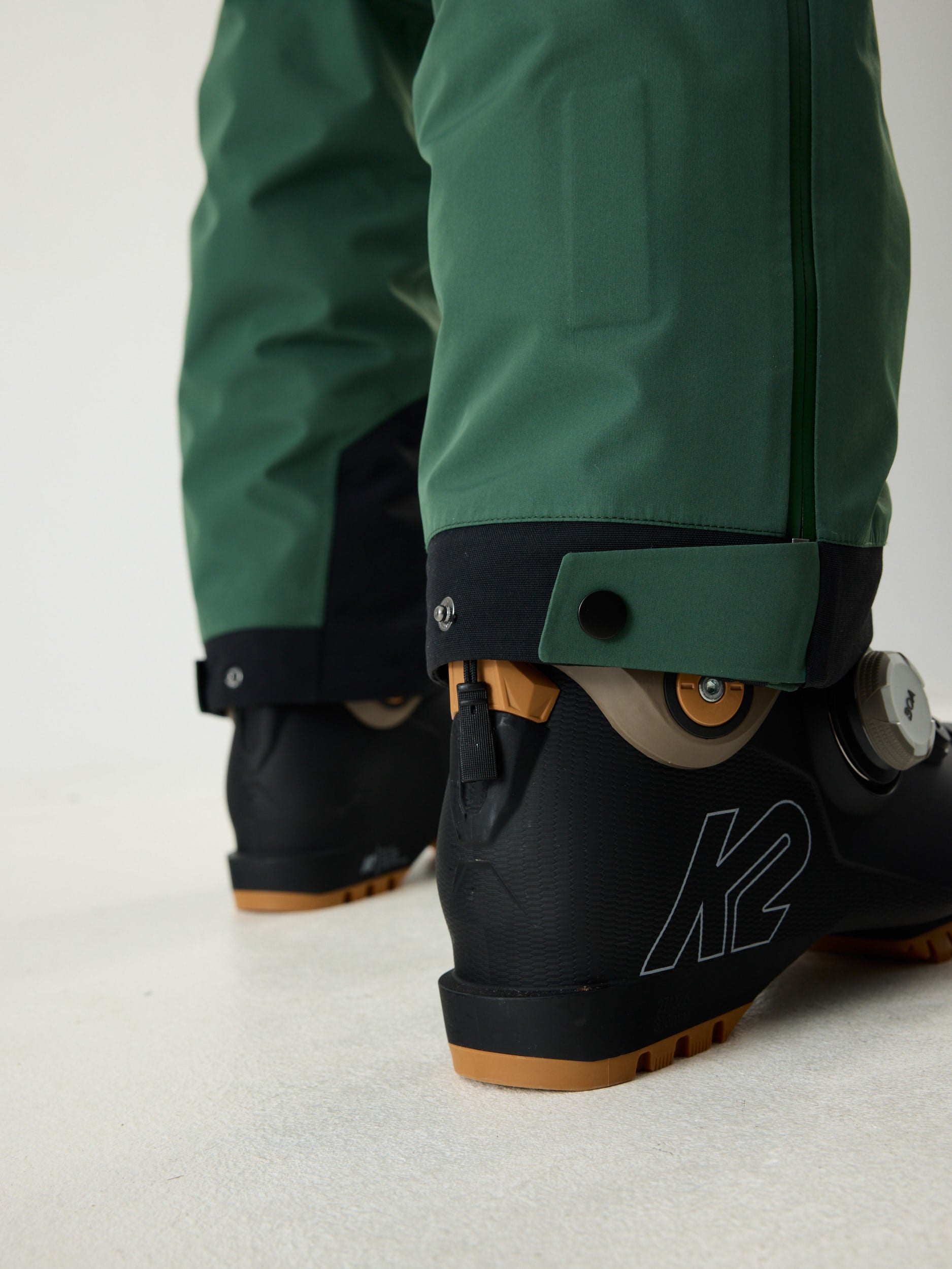 Mountain INS Ski Pants 10M Dark Green | Men