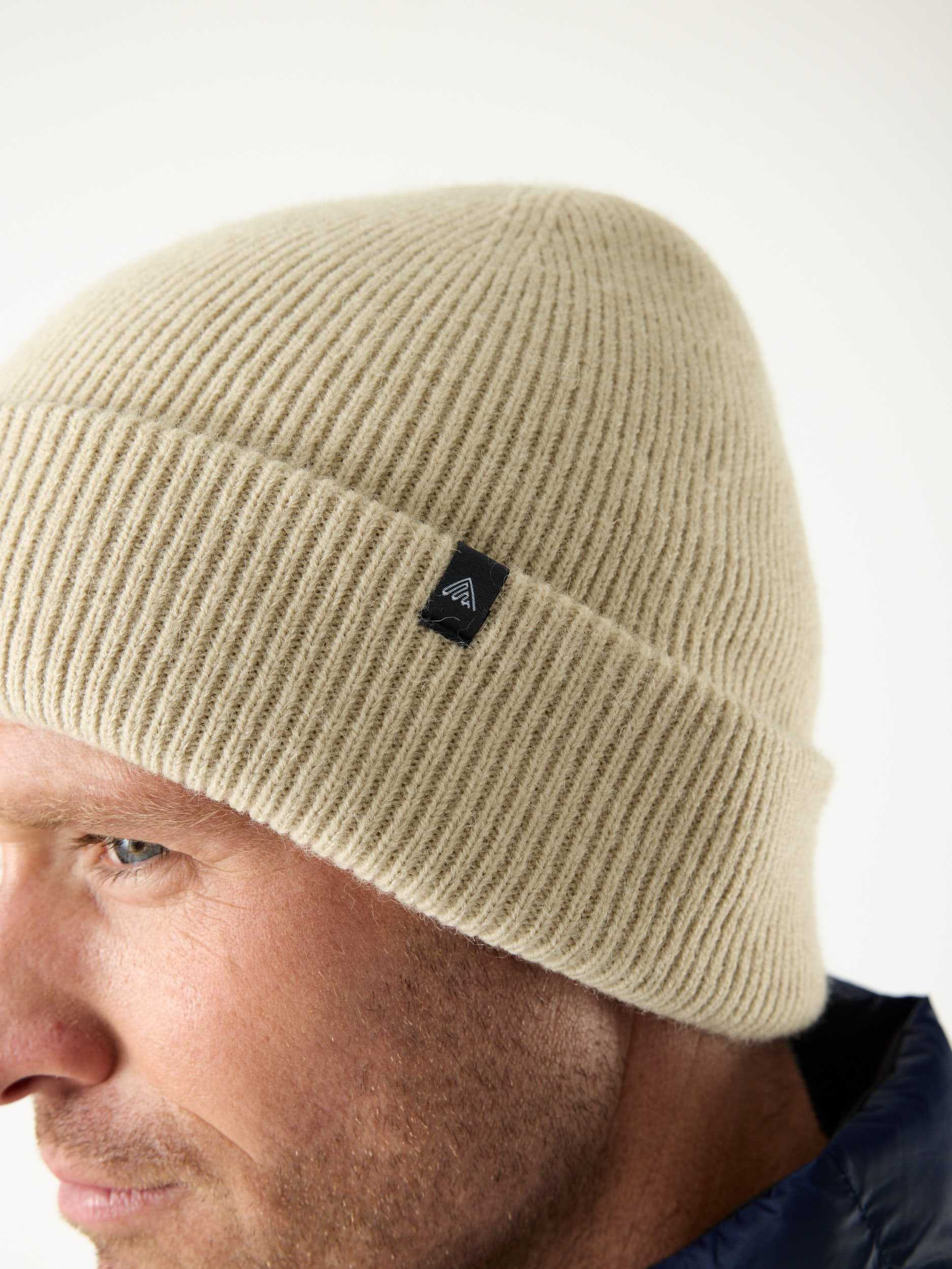 Beanie 10M Sand