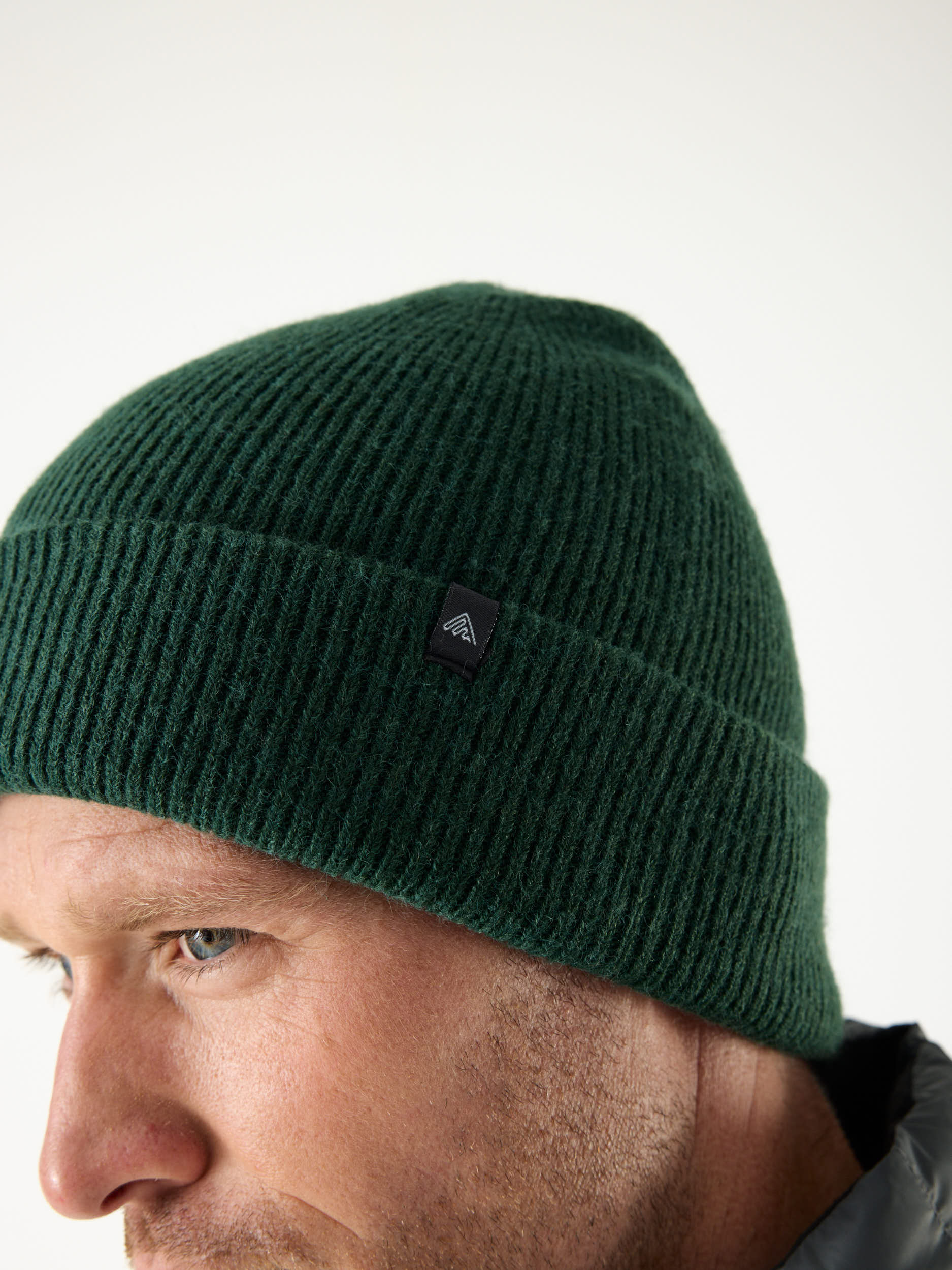 Beanie 10M Donkergroen