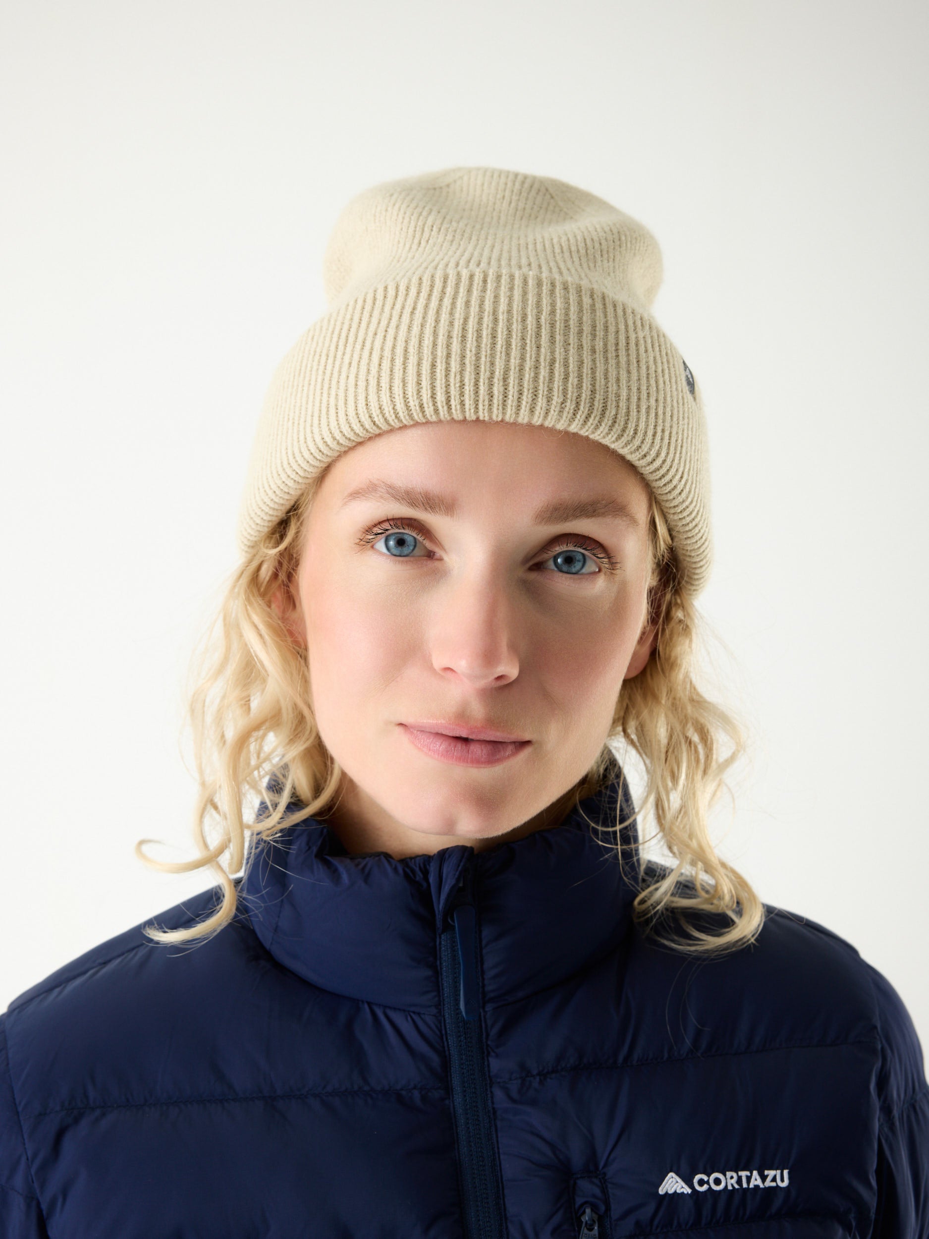 Beanie 10M Sand