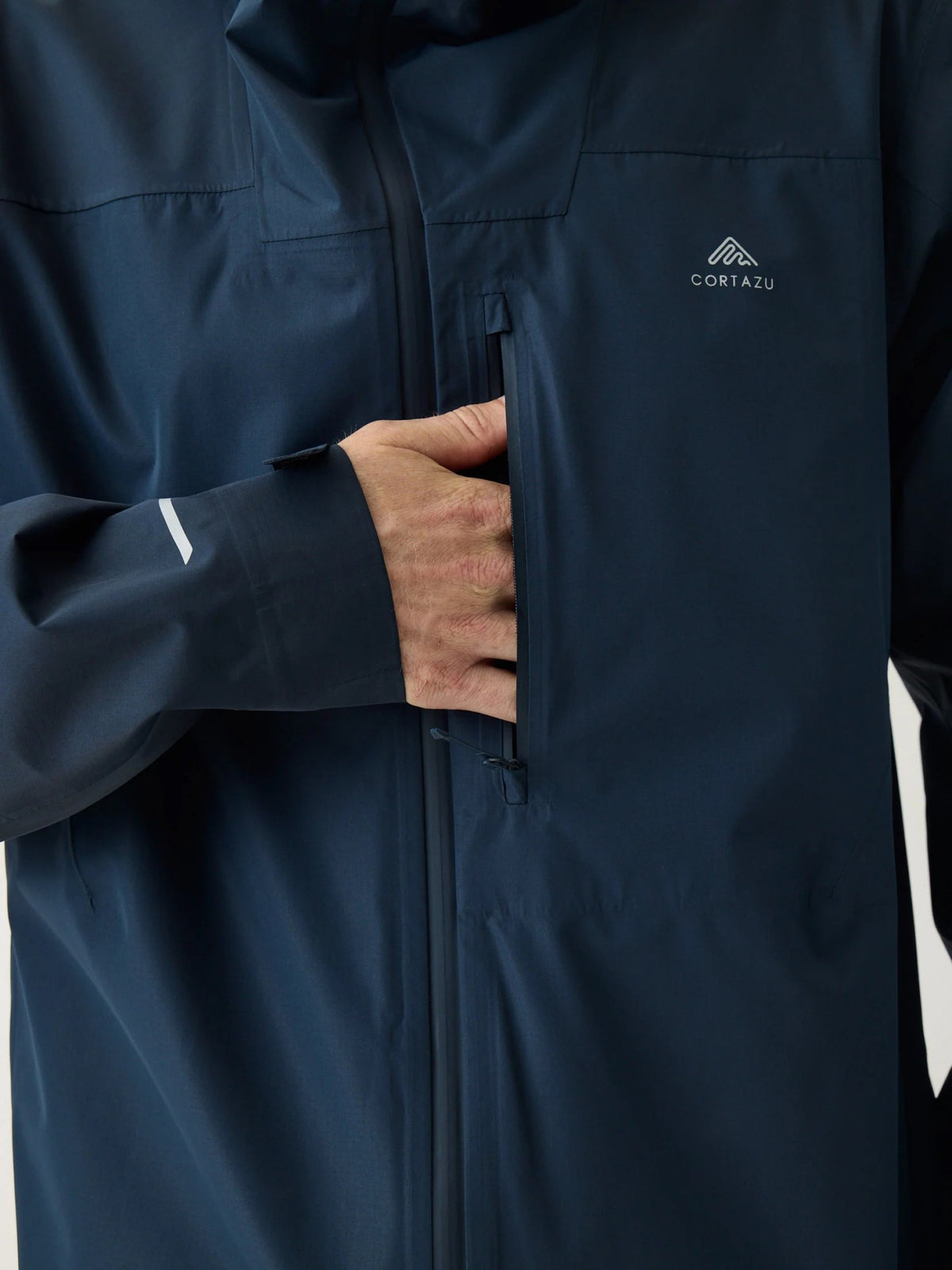 Cortazu Aero Rain Jacket men's in Navy, waterproof chest pocket