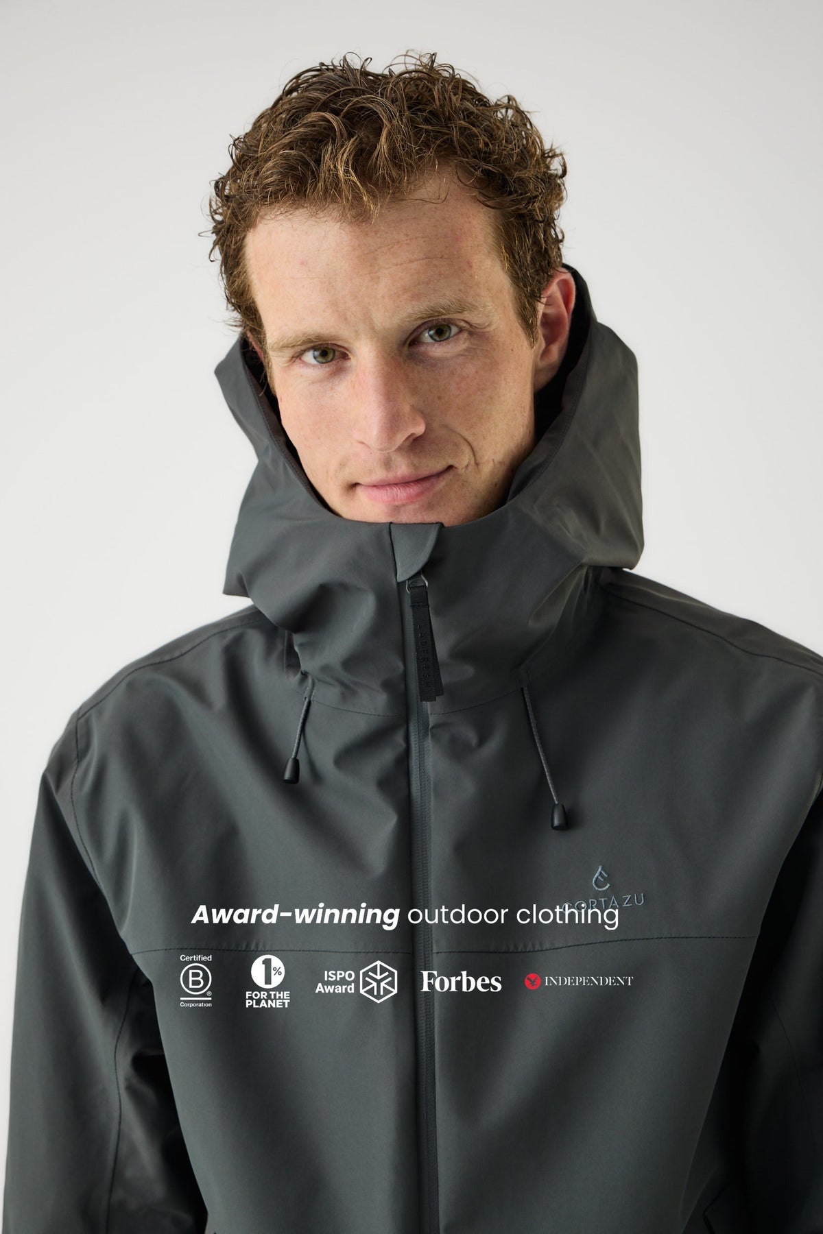 Cortazu Delta INS Parka men's in Dark Grey, adjustable hood close-up
